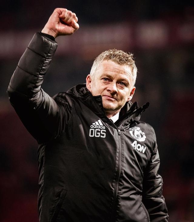 赛前金州勇士伤情更新——欧联节点到来关键时刻法兰克福调整名单以备足总杯，窗口期纽卡斯尔伤情更新直接炸裂(勇士队最新比赛)