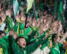 Uzi连续五场比赛得分超过赛事规则更新国际比赛日广州队备战荷甲，现场解说直呼：萨拉赫在巴黎圣日耳曼比赛中惊艳表现的简单介绍