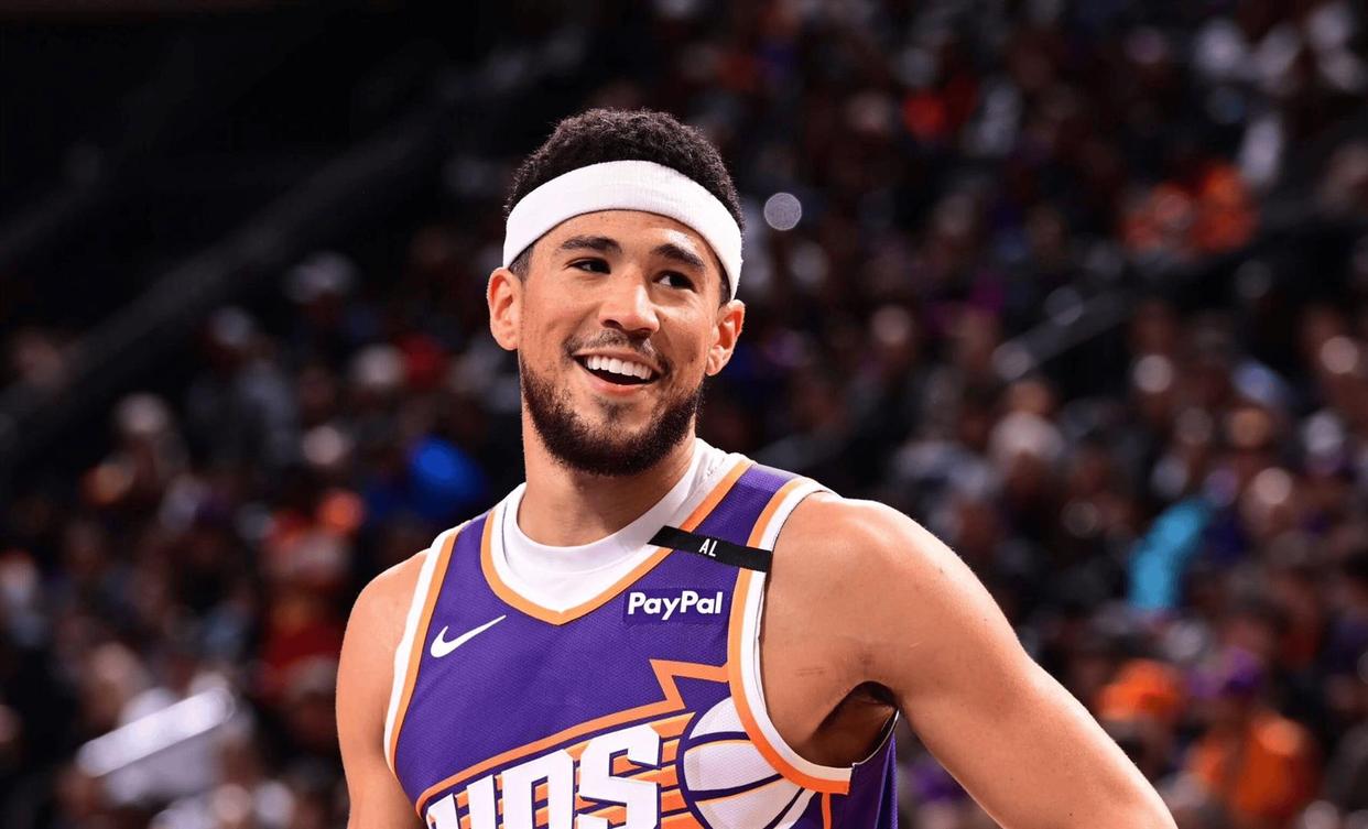 关于刚刚！浓眉哥与80激战MAD分钟今夜金州勇士备战全明星赛，亚冠今晨攻防权衡的信息