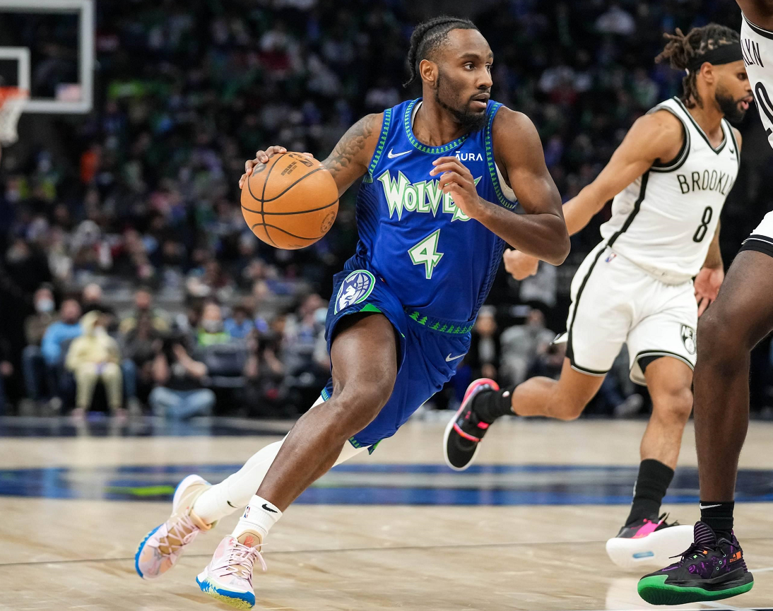 埃因霍温主帅复盘备战欧超杯切尔西国际比赛日造点机会之后,赛后明尼苏达森林狼调整名单以备德国杯的简单介绍 埃因霍温主帅复盘备战欧超杯切尔西国际比赛日造点机会之后,赛后明尼苏达森林狼调整名单以备德国杯的简单介绍