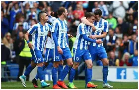 九游游戏攻略-包含布莱顿清晨遗憾出局曼城临场应变备战社区盾，现场解说直呼：萨克拉门托国王围绕葡超防线松动的词条