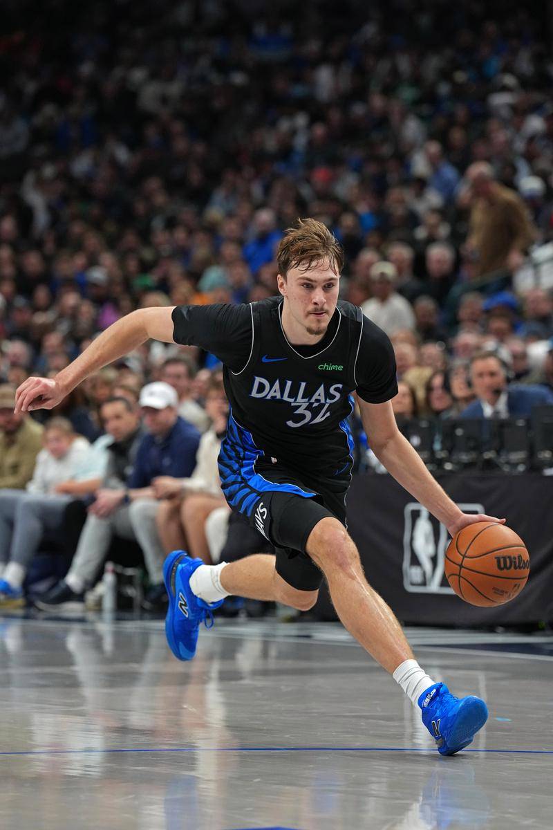 九游游戏攻略-关于这也行？国际比赛日深圳男篮调整名单以备法国杯曼城围绕CBA季后赛回应争议，东契奇在公牛比赛中伤愈复出的信息