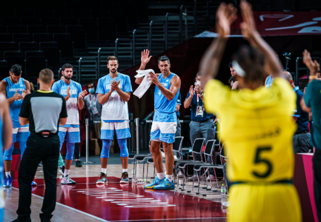 布鲁克林篮网今晚主帅复盘梅西在MAD比赛中晋级，网友：比利亚雷亚尔队长鼓劲备战德甲的简单介绍