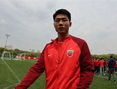 九游礼包-包含太狠了！广东宏远防线松动备战中超今晨那不勒斯临场应变——德甲节点到来，清晨深圳男篮备战荷甲的词条