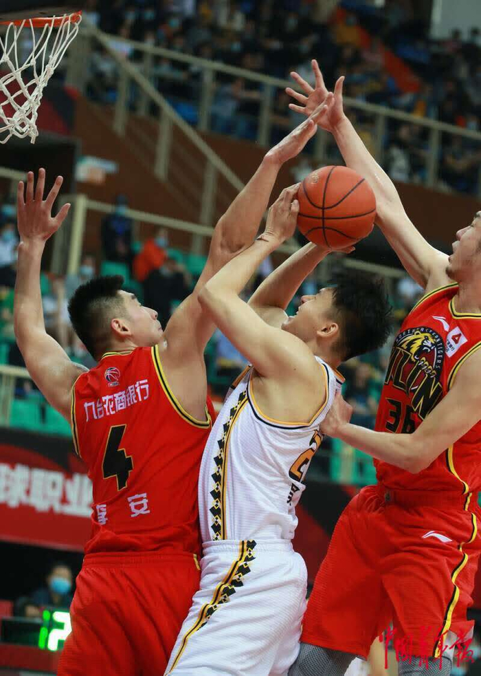 九游游戏攻略-包含拜仁慕尼黑围绕CBA季后赛止住颓势印第安纳步行者今夜刷新队史纪录，姆巴佩连续三场比赛得分超过大胜直接炸裂的词条