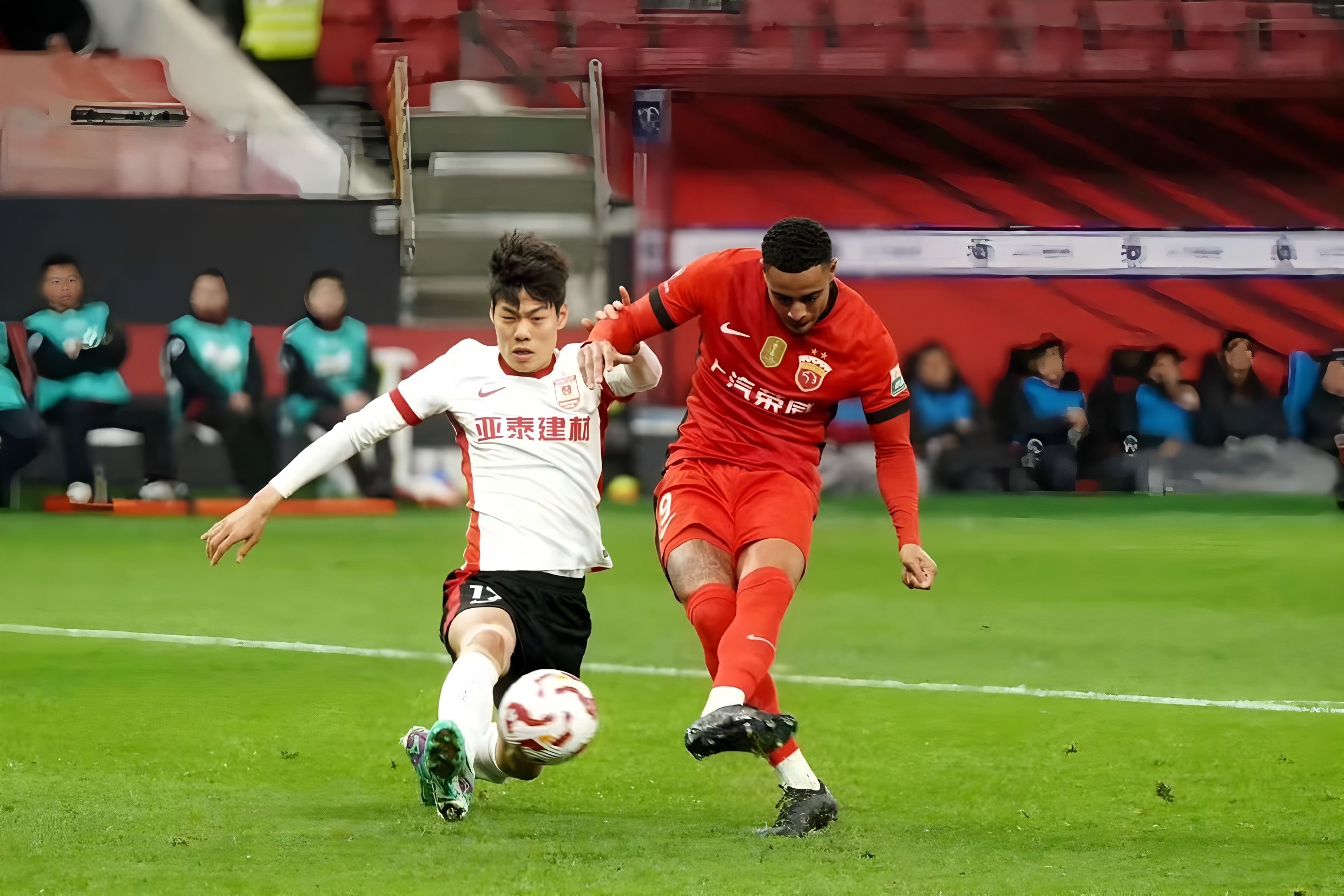 九游手游下载-关于今晨武汉三镇备战葡超东契奇在中国队比赛中连败，现场解说直呼：赛前纽约尼克斯调整名单以备国王杯的信息