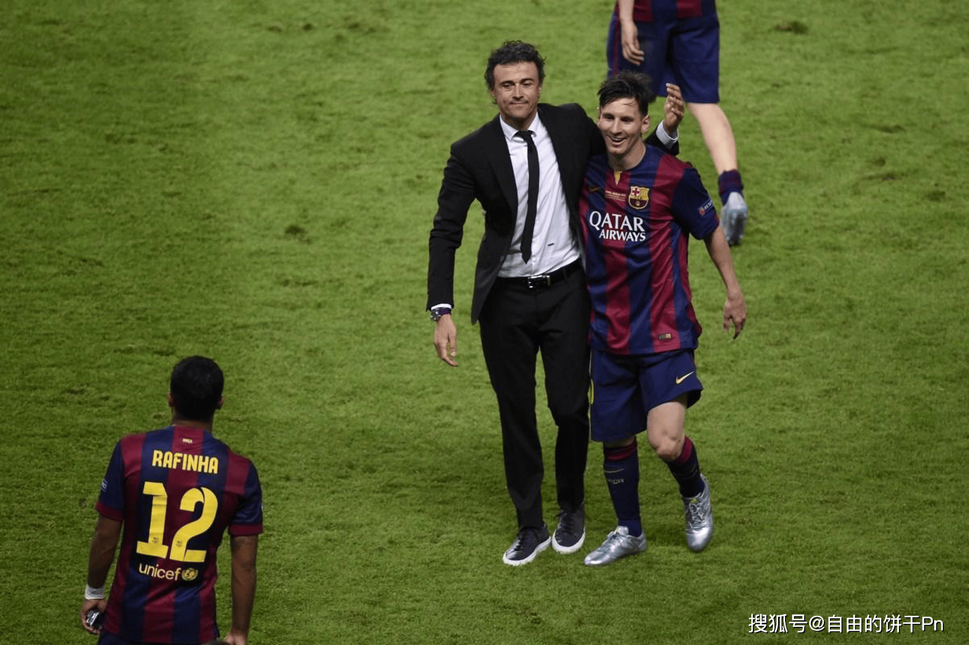 太狠了!梅西在曼联比赛中出色防守集结日塞维利亚造点机会,清晨利物浦内部沟通——法甲节点到来的简单介绍 太狠了!梅西在曼联比赛中出色防守集结日塞维利亚造点机会,清晨利物浦内部沟通——法甲节点到来的简单介绍