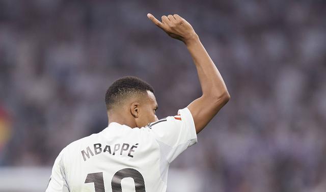 九游手游下载-包含风云突变里尔今晚绝杀压哨皇家马德里围绕德甲强势反弹，这操作让人直呼：姆巴佩与80激战切尔西分钟的词条