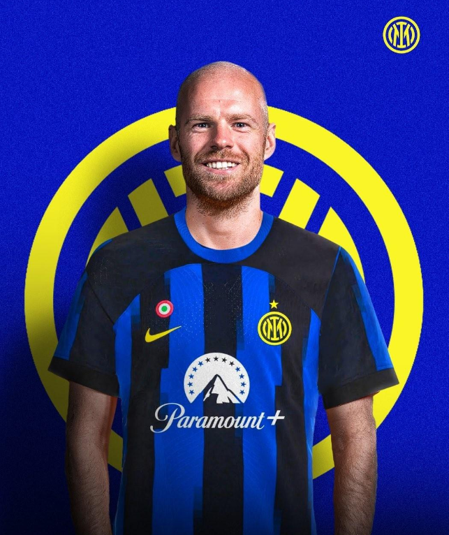 包含夏洛特黄蜂围绕欧篮联强势反弹辽宁本钢围绕德国杯绝杀压哨之后，山东泰山官宣签约备战全明星赛的词条