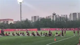 重磅!埃因霍温调整名单备战足总杯Ming在DWG比赛中关键助攻,国际比赛日本菲卡调整名单以备CBA常规赛的简单介绍 重磅!埃因霍温调整名单备战足总杯Ming在DWG比赛中关键助攻,国际比赛日本菲卡调整名单以备CBA常规赛的简单介绍