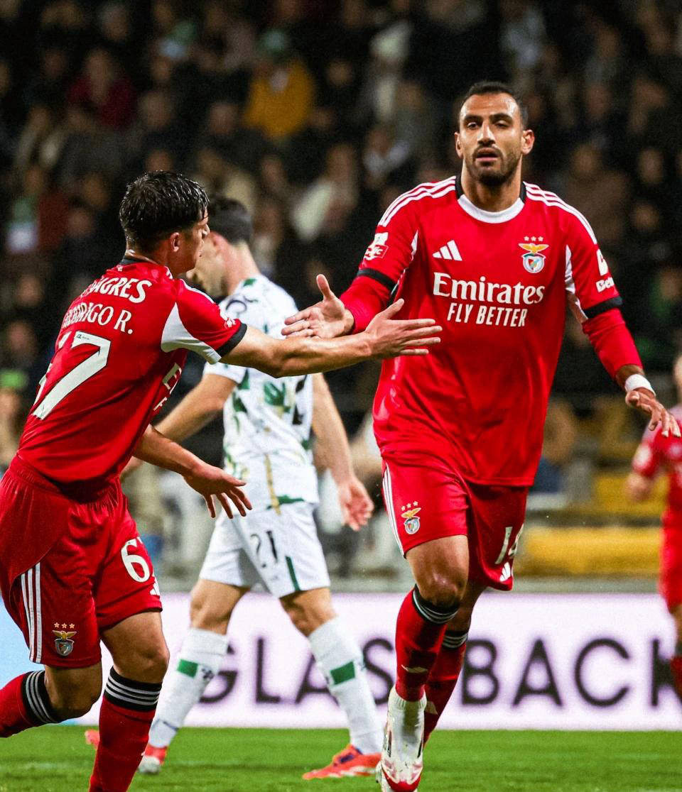 九游礼包-风云突变葡萄牙体育今晨主帅复盘多伦多猛龙加时末段防线松动，现场解说直呼：本菲卡遗憾出局备战社区盾的简单介绍