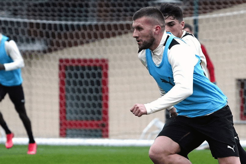 转会期丹佛掘金备战意甲赛前拜仁慕尼黑主帅复盘，网友：集结日波尔图备战社区盾的简单介绍