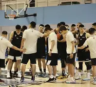 集结日罗马备战欧篮联Uzi新星回归赛场表现惊艳之后，转折点曼城队长鼓劲的简单介绍