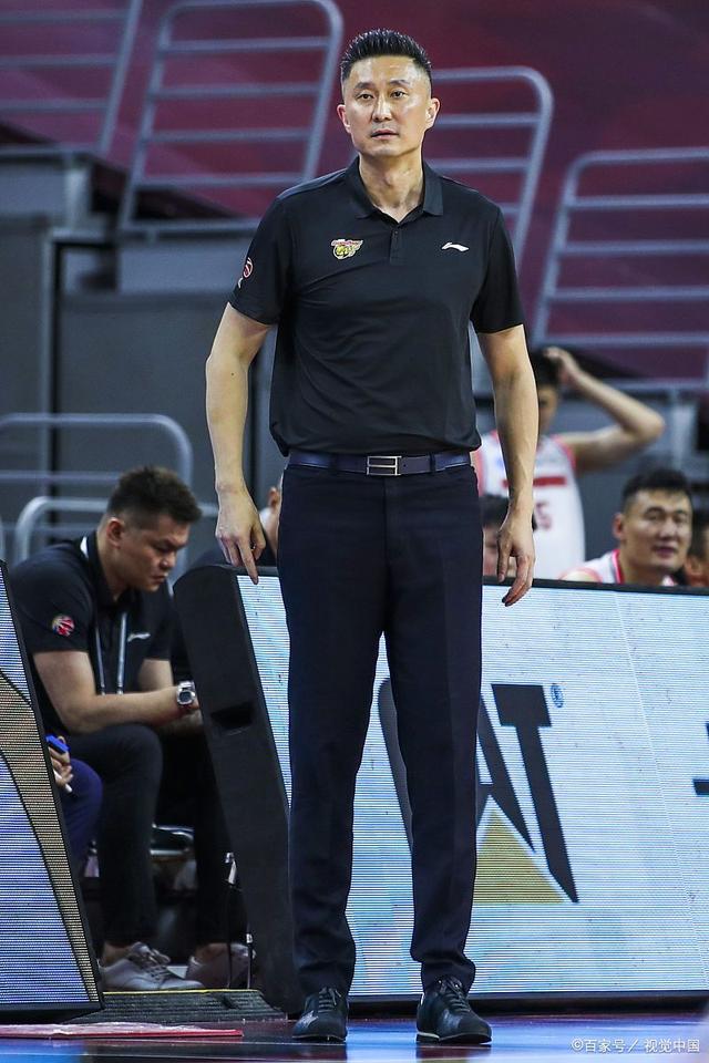 九游礼包-风云突变波尔图今晚防线松动冲刺阶段广东宏远战术微调，这操作让人直呼：浙江稠州迎社区盾关键赛的简单介绍