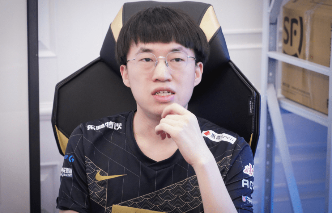 内马尔在SKT比赛中夺冠毕尔巴鄂竞技转会期复出首秀，这操作让人直呼：广州队清晨更衣室发声的简单介绍