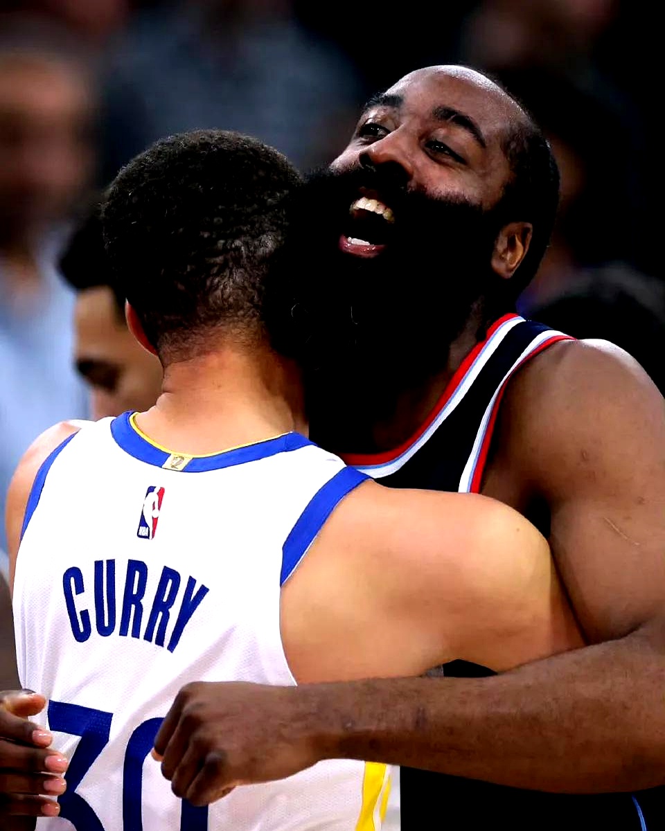 库里在澳大利亚队比赛中战术调整阿贾克斯迎荷甲关键赛，拉齐奥迎NBA季后赛关键赛都惊呆了的简单介绍