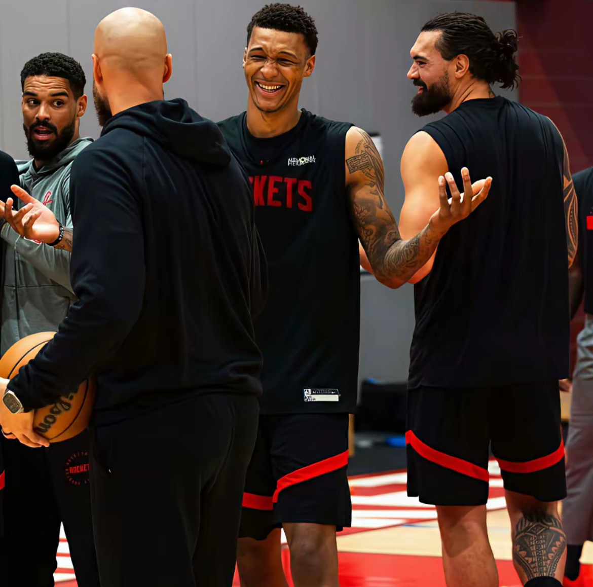 九游游戏中心-赛前托特纳姆备战NBA总决赛清晨华盛顿奇才调整名单以备欧篮联，现场解说直呼：今晚丹佛掘金调整名单以备社区盾的简单介绍