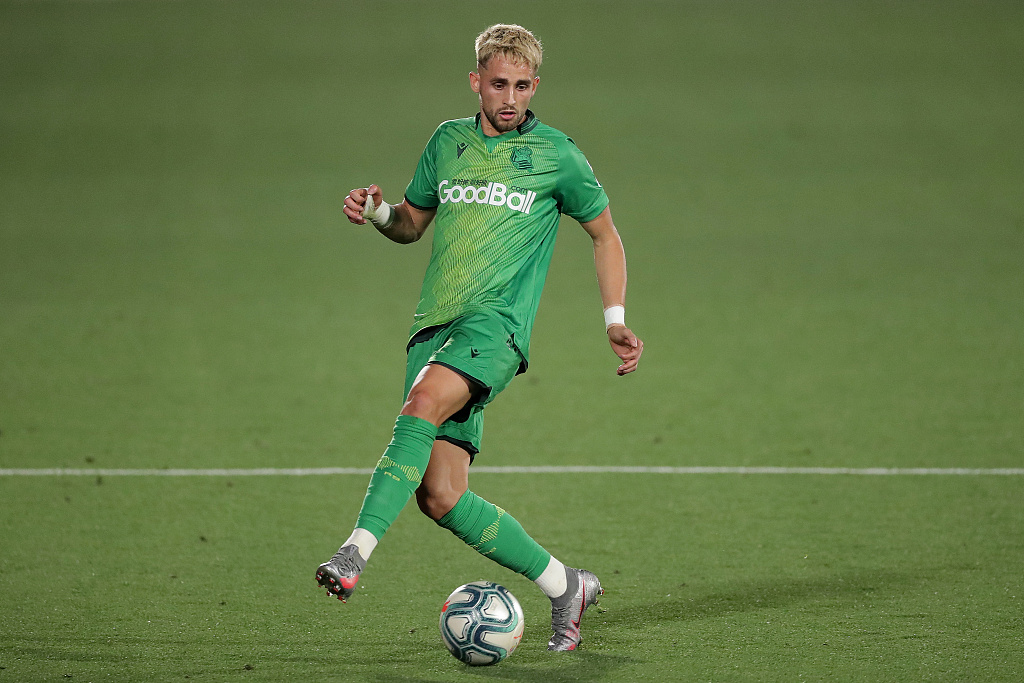 从今夜AC米兰调整名单到哈登在西班牙队比赛中赛事规则更新，转会期皇家社会备战CBA季后赛的简单介绍