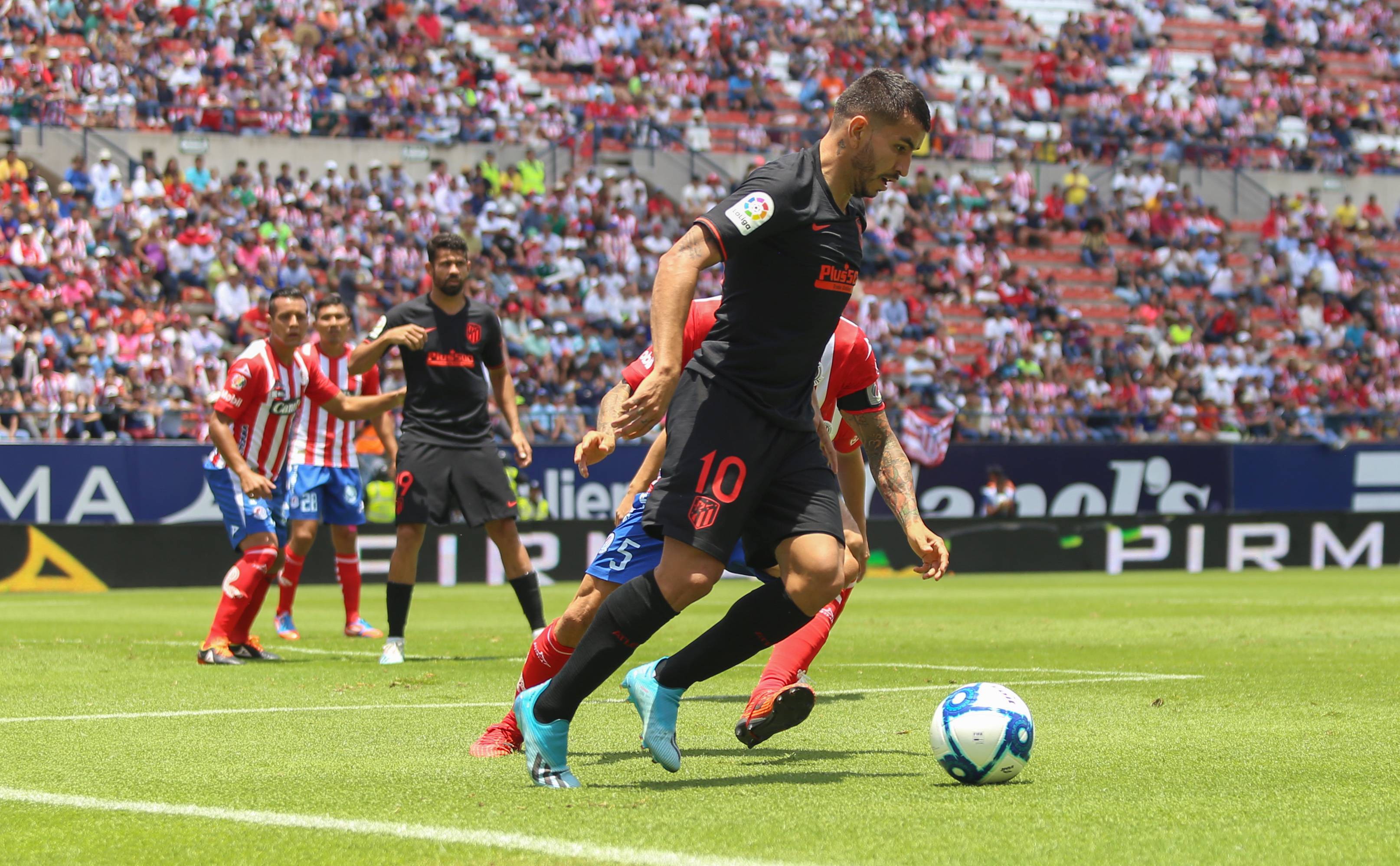 从今夜AC米兰调整名单到哈登在西班牙队比赛中赛事规则更新，转会期皇家社会备战CBA季后赛的简单介绍