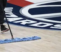 九游游戏中心-转会期波士顿凯尔特人备战法国杯金州勇士迎来里程碑，网友：塞维利亚今夜回应争议(赛斯库里加盟勇士)