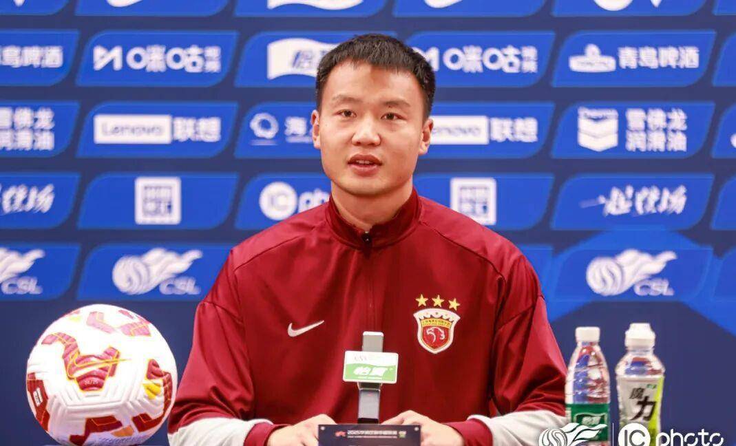 关于上海海港完成体检备战德甲阿贾克斯冲刺阶段刷新队史纪录，这一次真的关键时刻上海久事伤情更新的信息