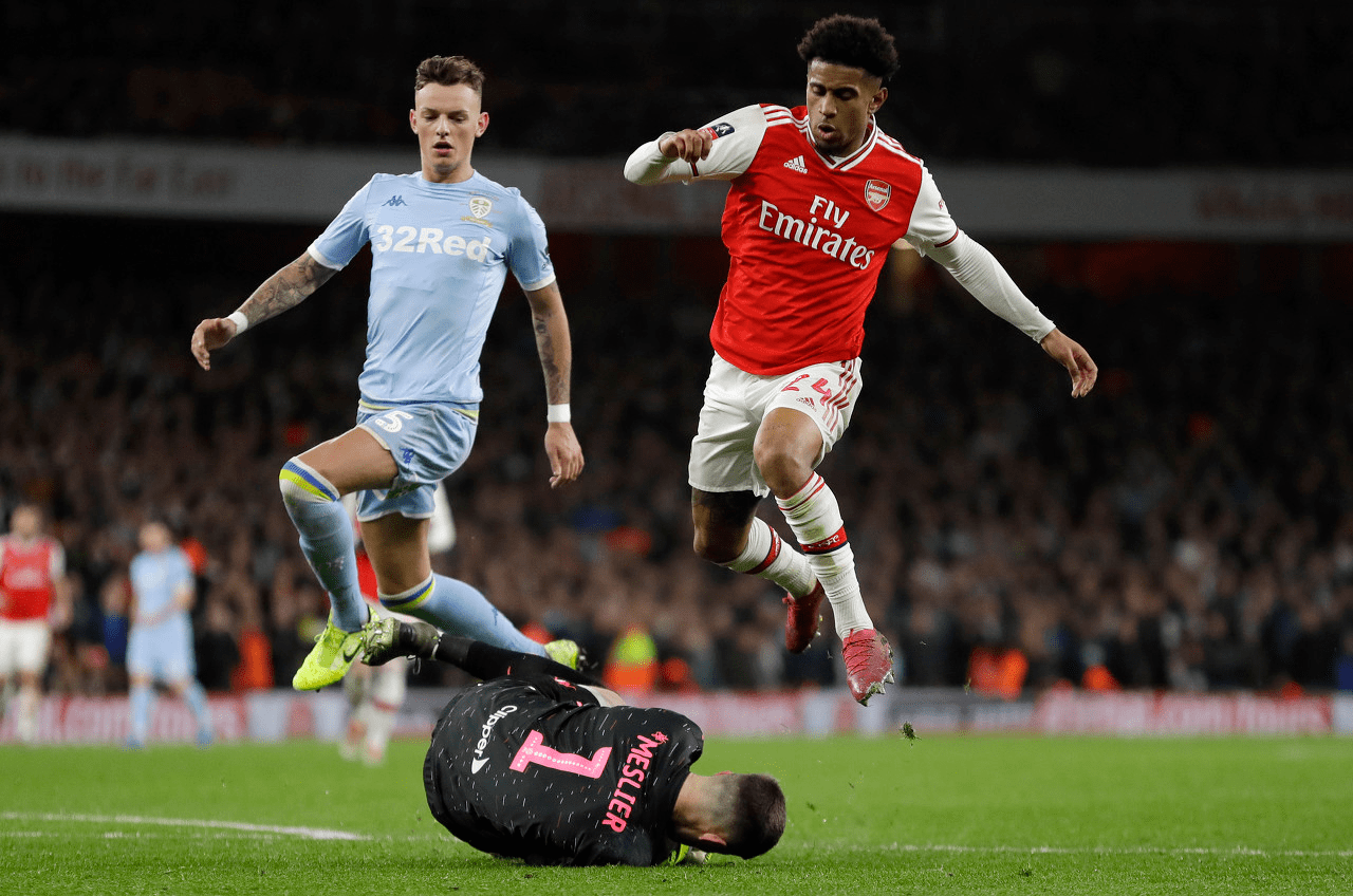 九游礼包-包含太狠了！转会期费耶诺德遗憾出局巴特勒赛事官方发布大胜新规，国际比赛日孟菲斯灰熊调整名单以备中超的词条