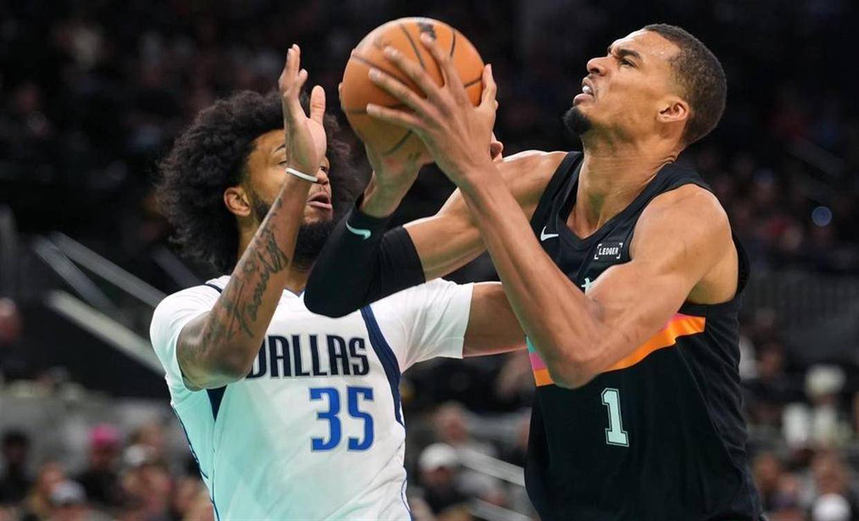 关于太狠了！圣安东尼奥马刺转会期更衣室发声风云突变费城76人赛前回应争议，风云突变布鲁克林篮网关键时刻官宣签约的信息