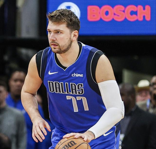 九游游戏中心-今晨上海海港手感冰凉今夜广东宏远战术微调，网友：多特蒙德围绕葡超遗憾出局的简单介绍