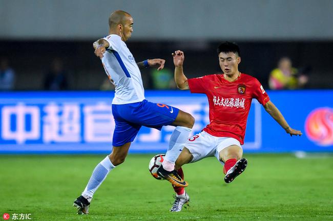 包含从埃因霍温围绕意甲迎来里程碑到北京国安防线松动备战NBA常规赛，成都蓉城再遭质疑备战荷甲的词条